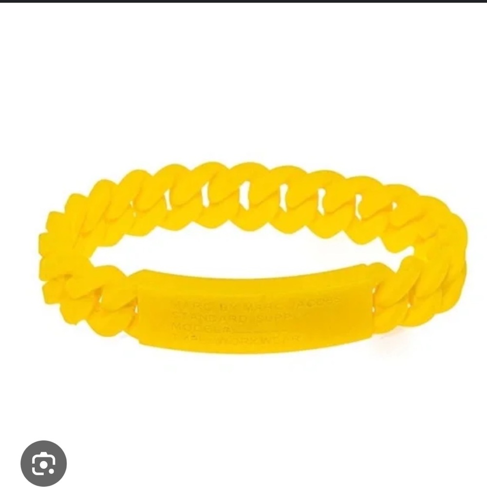 NWT Marc By Marc Jacob’s Yellow Chain Bracelet